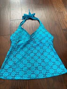 Turquoise Halter Tankini Top with Geometric Print Y2K converse one star